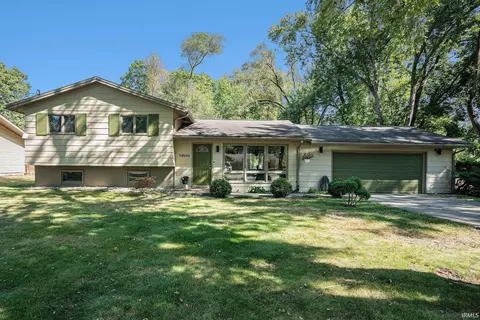 54594 Bradley St, Elkhart, IN 46514