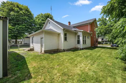 408 E Main St, Butler, IN 46721 photo 6