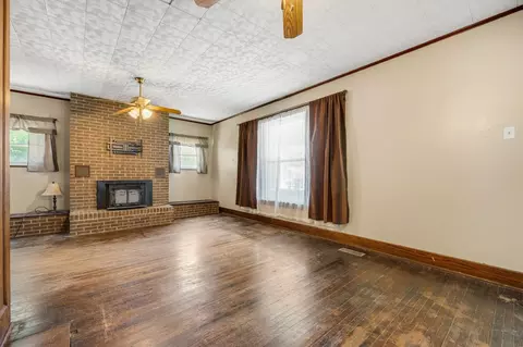 408 E Main St, Butler, IN 46721 photo 11