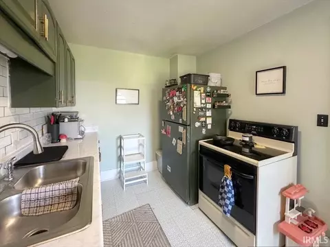 706 E Hoffer St, Kokomo, IN 46902 photo 9