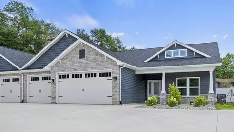 80 Ln 520 Lake James #20, Fremont, IN 46737