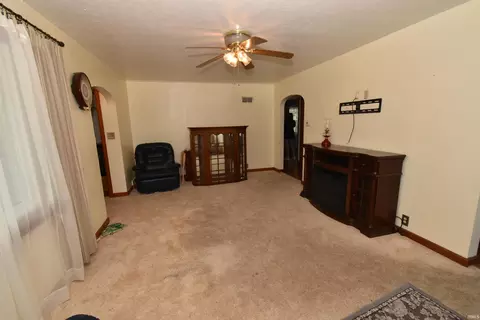 103 E 2nd St, Fowler, IN 47944 photo 8