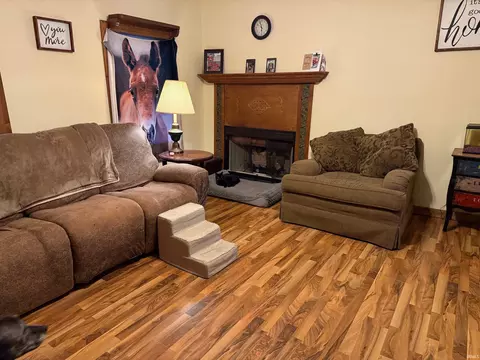 Living - 385 E Second St, Newberry, IN 47449 photo 1 of 1