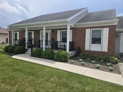 871 W Swartzell Dr, Rensselaer, IN 47978