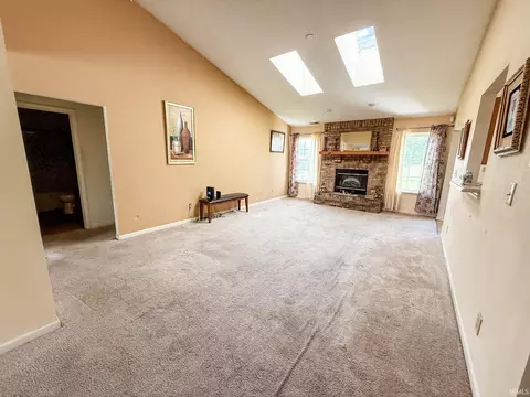 863 E Center Rd, Kokomo, IN 46902 photo 2