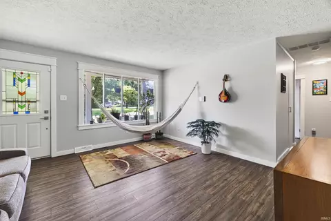 4216 W Middle Ct, Bloomington, IN 47403 photo 8