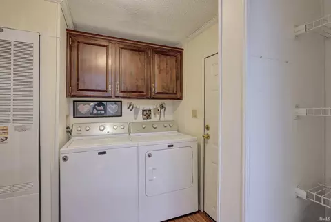 2854 Hillside Dr, Bedford, IN 47421 photo 11