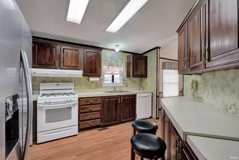 2854 Hillside Dr, Bedford, IN 47421 photo 9
