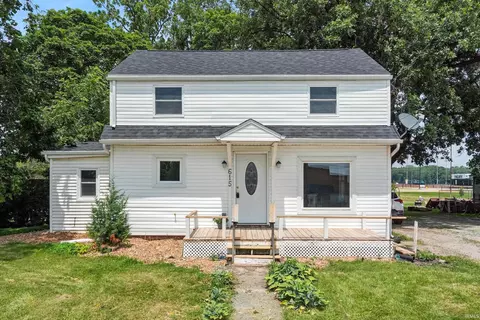 615 E Main St, Butler, IN 46721 photo 1