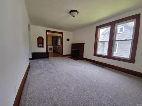 278 E 3rd St, Peru, IN 46970 photo 2