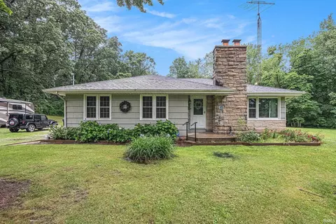Exterior - 16901 Brick Rd, Granger, IN 46530 photo 1 of 7