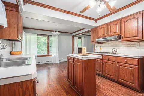 Kitchen - 16901 Brick Rd, Granger, IN 46530 photo 4 of 5