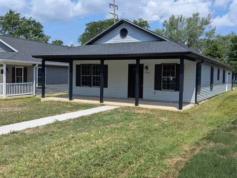 2206 24th Ave, Fort Wayne, IN 46802