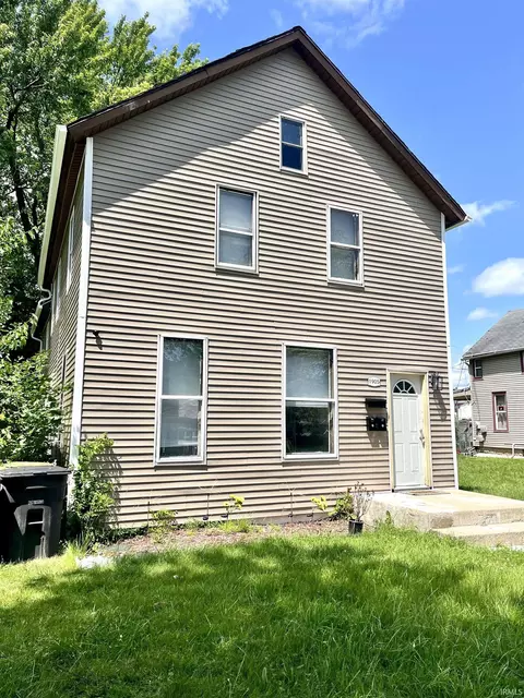 1905 Antoinette St #3, Fort Wayne, IN 46803