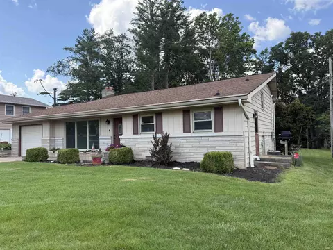 1417 E Clairmont Pl, Bloomington, IN 47401 photo 2