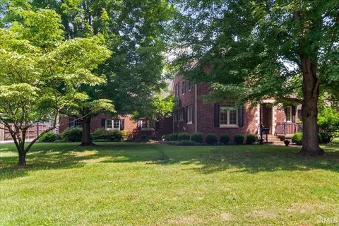 442 S Roosevelt Dr, Evansville, IN 47714