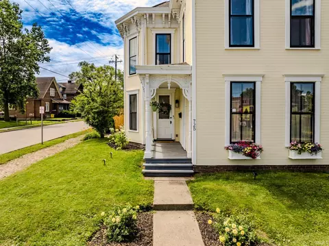 725 E Jackson St, Muncie, IN 47305
