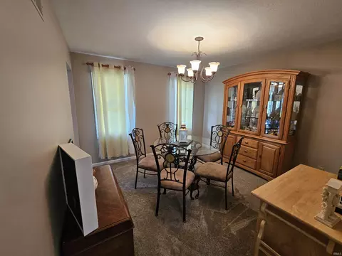 11488 Harbridge Dr, Granger, IN 46530 photo 8
