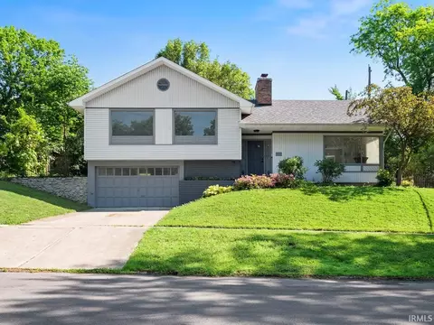 3540 Saginaw Dr, Fort Wayne, IN 46802