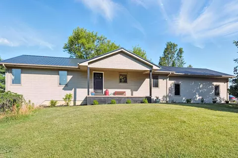 7035 N Jamestown Rd, Fremont, IN 46737