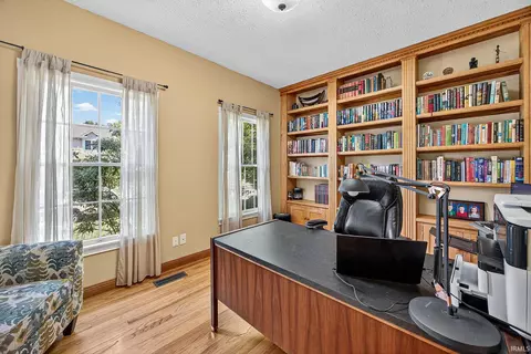 14576 Old Farm Rd, Granger, IN 46530 photo 6