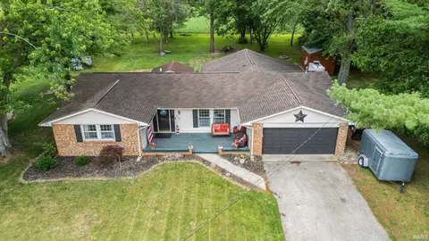 7104 E 400 N, Leesburg, IN 46538