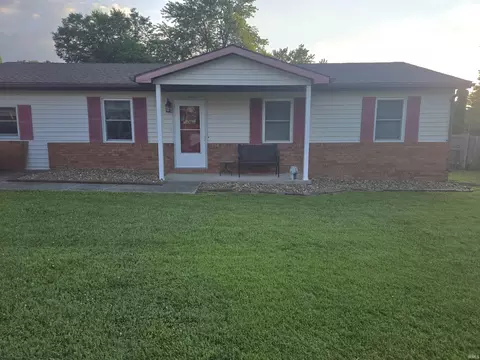 1401 Mcelroy St, Boonville, IN 47601