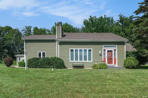 52303 Broken Arrow Dr, Granger, IN 46530 photo 1