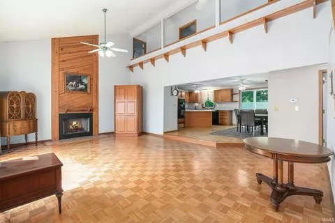 52303 Broken Arrow Dr, Granger, IN 46530 photo 5