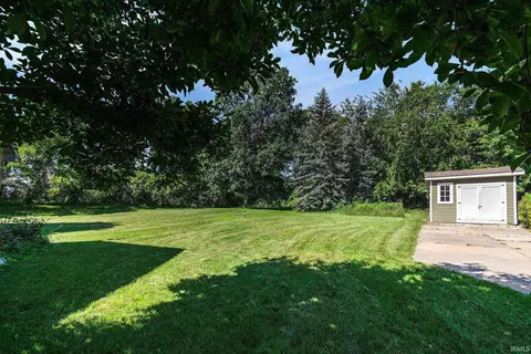 52303 Broken Arrow Dr, Granger, IN 46530 photo 21