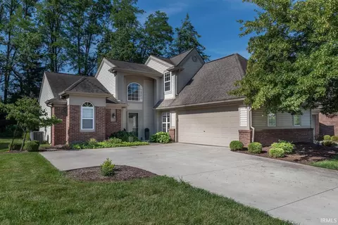 722 E Moss Creek Dr, Bloomington, IN 47401