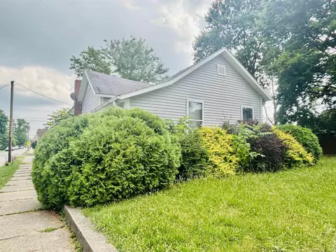301 W Wabash St, Frankfort, IN 46041