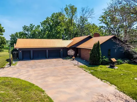 1275 N 075 E, Lagrange, IN 46761 photo 1
