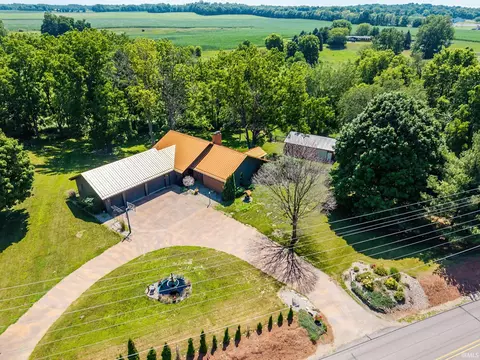 1275 N 075 E, Lagrange, IN 46761 photo 2