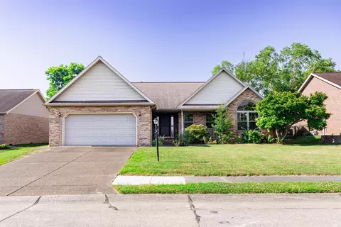 631 Lancelot Dr, Evansville, IN 47711