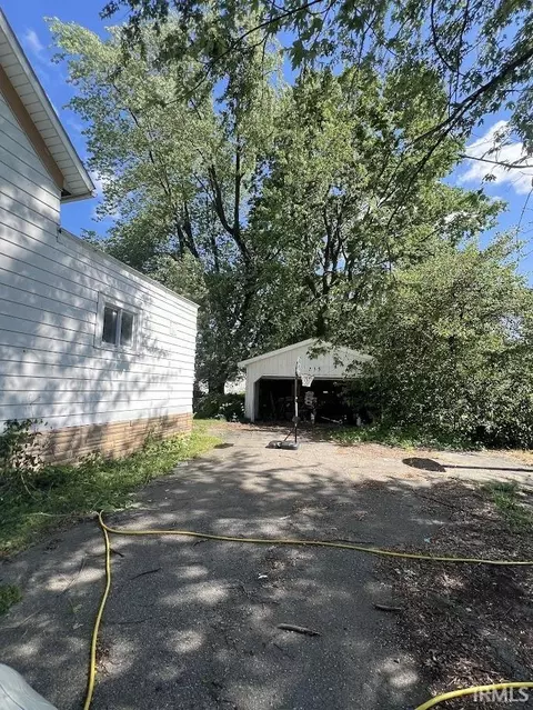 235 E Marion St, Waterloo, IN 46793 photo 22