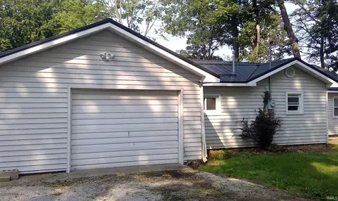 2390 S 460 E Royer Lk, Lagrange, IN 46761 photo 1