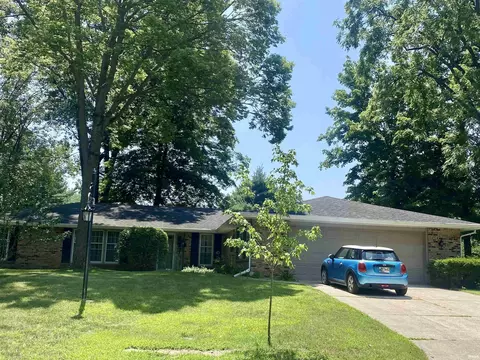 303 W 7th St, North Manchester, IN 46962