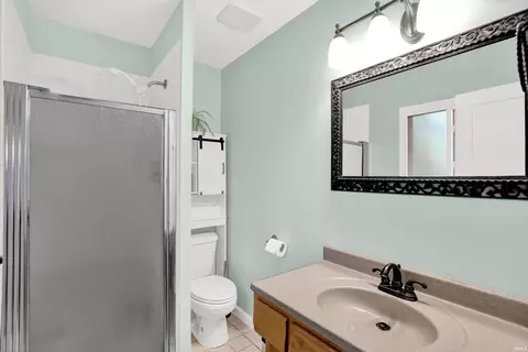Bath - 3508 E Morningside Dr, Bloomington, IN 47408 photo 1 of 3