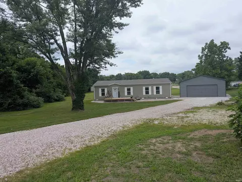 502 S 5th St, Mitchell, IN 47446 photo 1