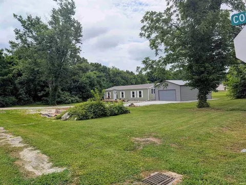 502 S 5th St, Mitchell, IN 47446 photo 4