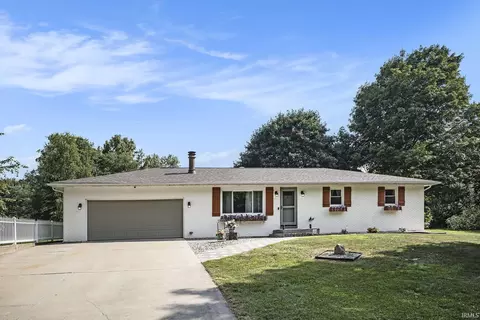 20510 Osborne Rd, Lakeville, IN 46536
