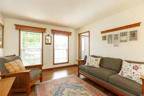 10207 Red Raspberry Ln, Granger, IN 46530 photo 6
