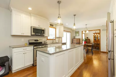 10207 Red Raspberry Ln, Granger, IN 46530 photo 13