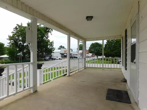 Exterior - 301 E Main St, Mentone, IN 46539 photo 6 of 8
