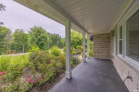 Exterior - 149 E State Road 56, Jasper, IN 47546 photo 9 of 14