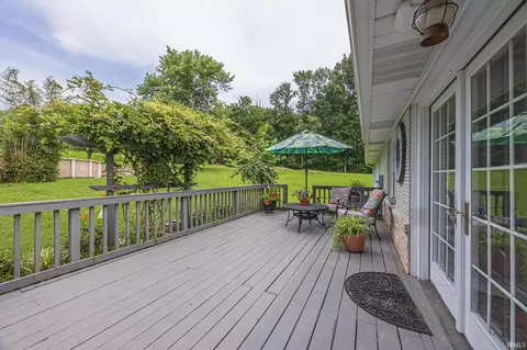 Exterior - 149 E State Road 56, Jasper, IN 47546 photo 8 of 14