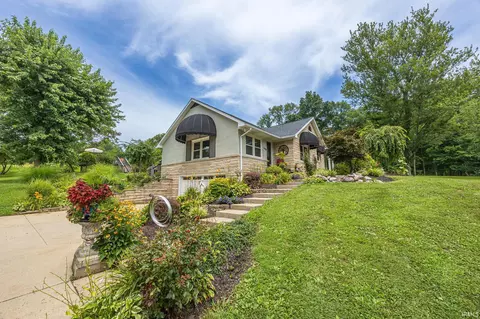 Exterior - 149 E State Road 56, Jasper, IN 47546 photo 5 of 14