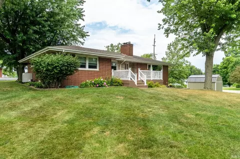 403 W Steuben St, Lagrange, IN 46761 photo 5