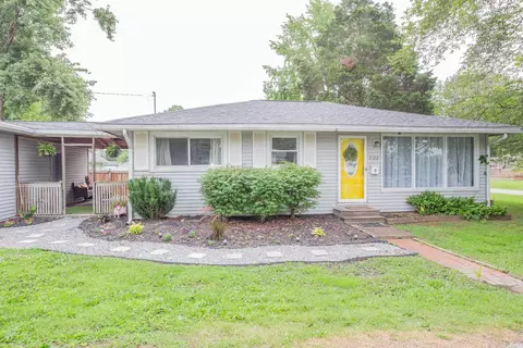 2122 S Spring St, Evansville, IN 47714